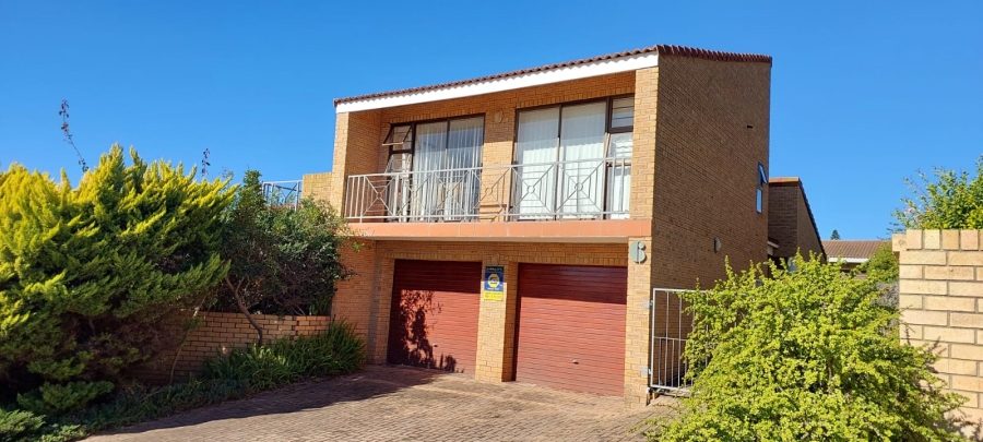 2 Bedroom Property for Sale in Wavecrest Eastern Cape